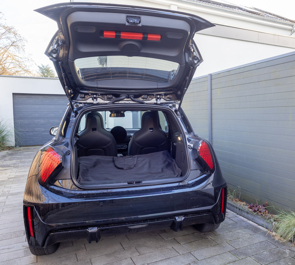 Transporttaske til køkkenattrapper – eksempel på brug i Home Staging