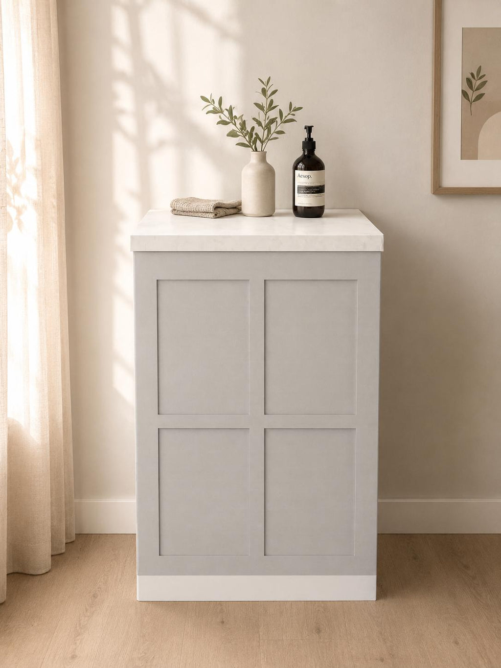 AGDA køkkenattrap i lysegrå til Home Staging